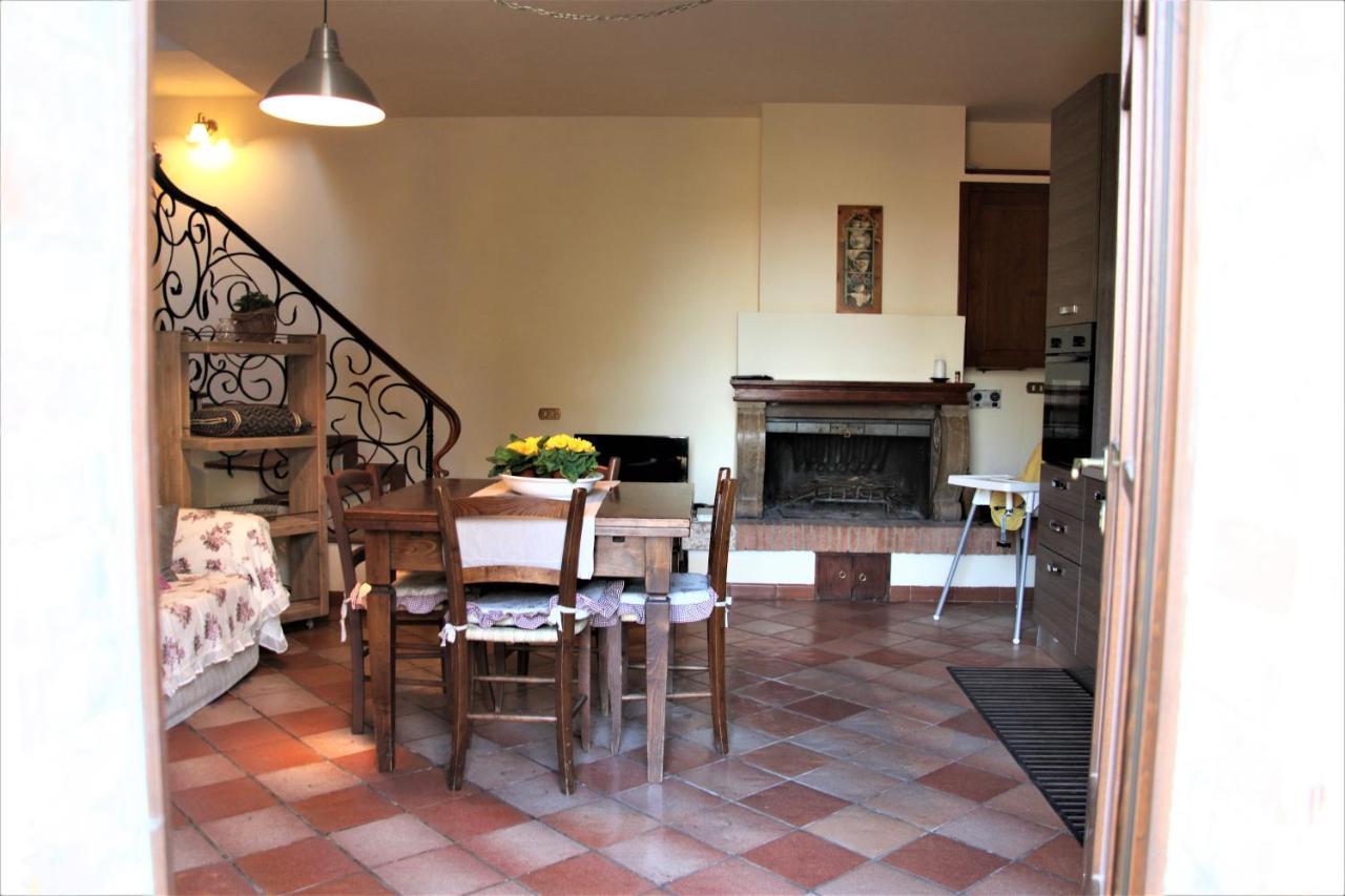 Claudia Vacanza Toscana - Appartamento Nocciolo- 10 Min Da Siena Malignano Exteriör bild