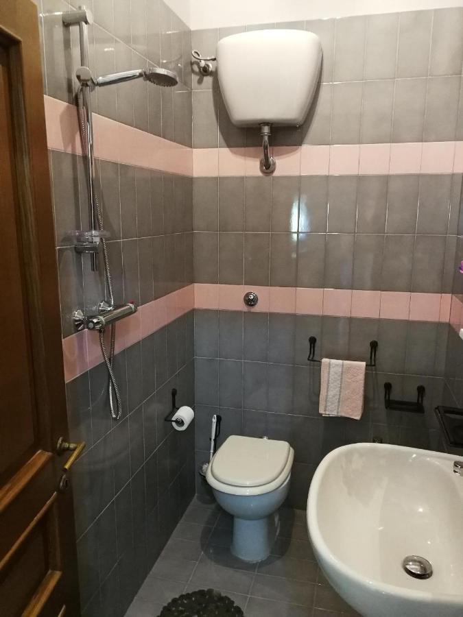 Claudia Vacanza Toscana - Appartamento Nocciolo- 10 Min Da Siena Malignano Exteriör bild